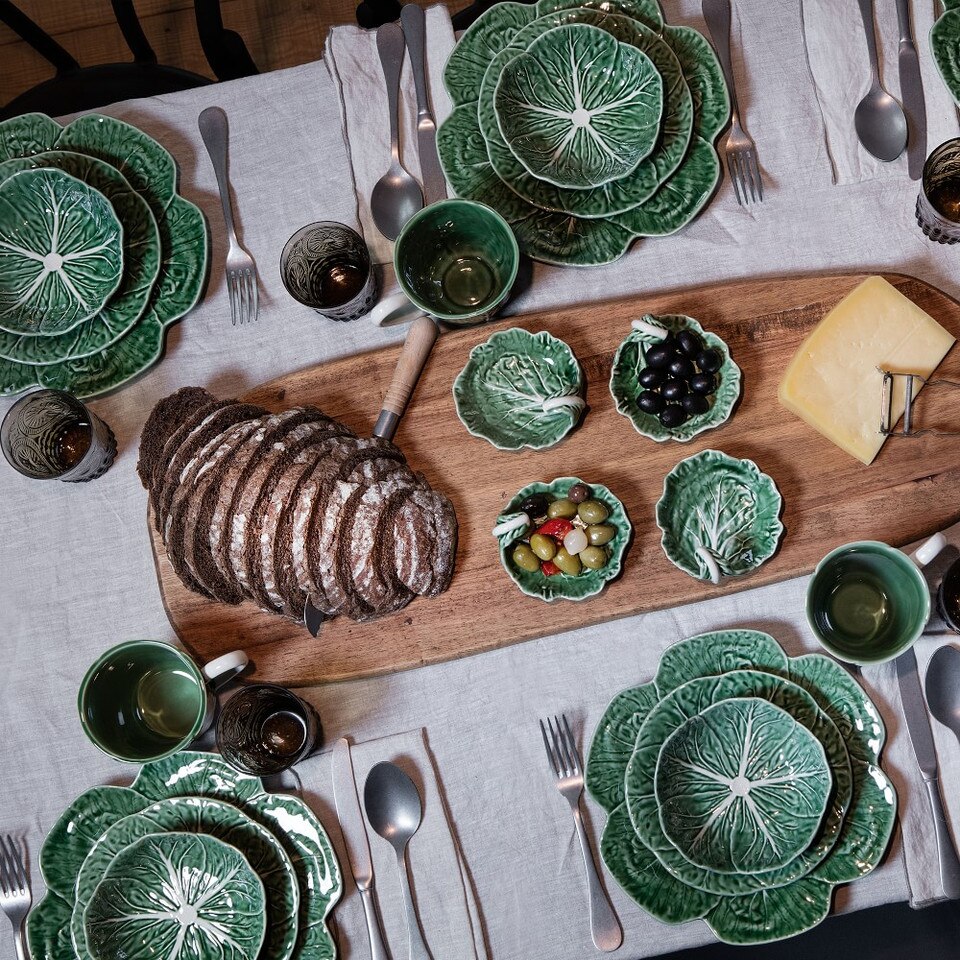 Bordallo Pinheiro Cabbage Dinner Plate