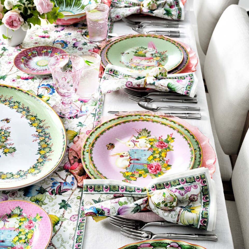 Famille Rose Dinnerware Collection
