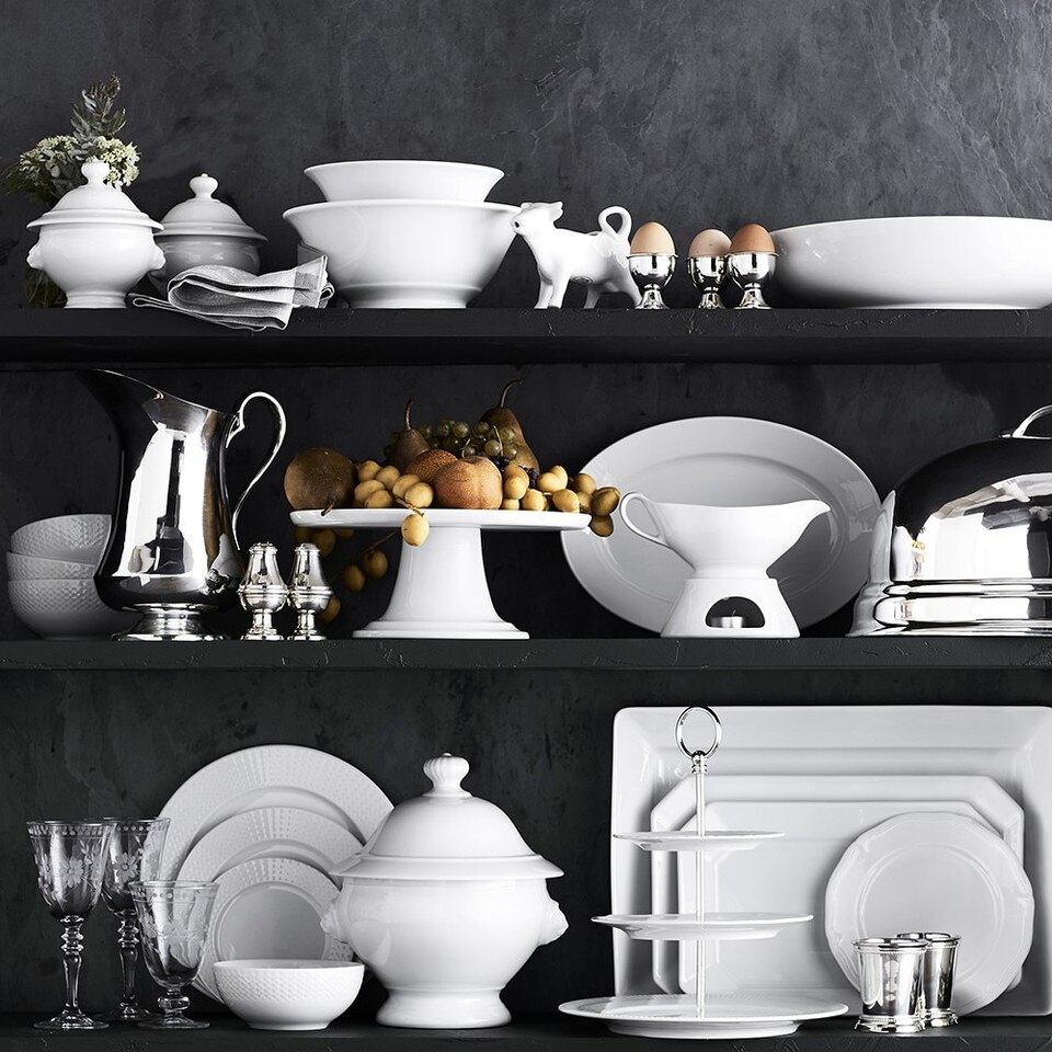 Pillivuyt Gravy Boat with Warming Base