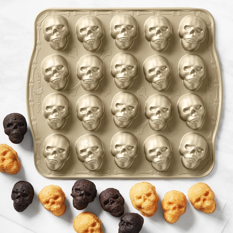 Nordic Ware Skull Bitelet Pan Williams Sonoma AU