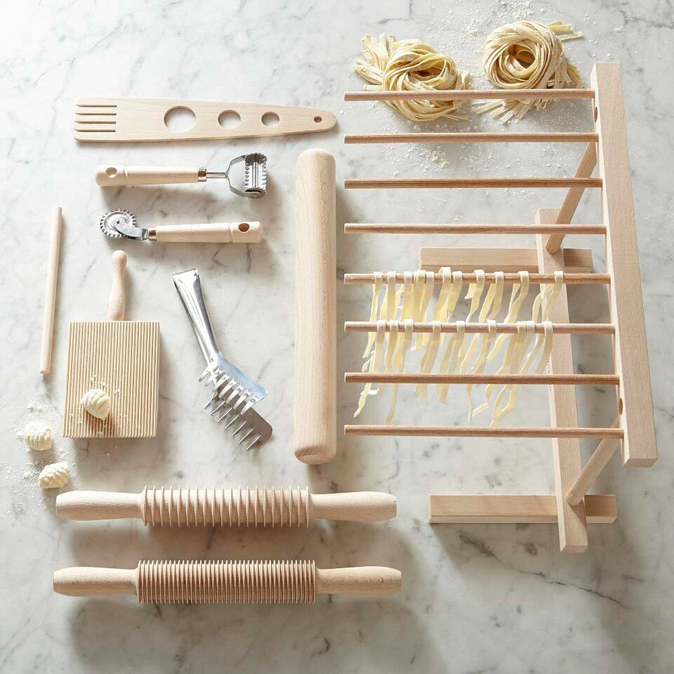 DIY Pasta Making Kit | Gourmet Pasta Set | All-in-One Set with ... - Amazon