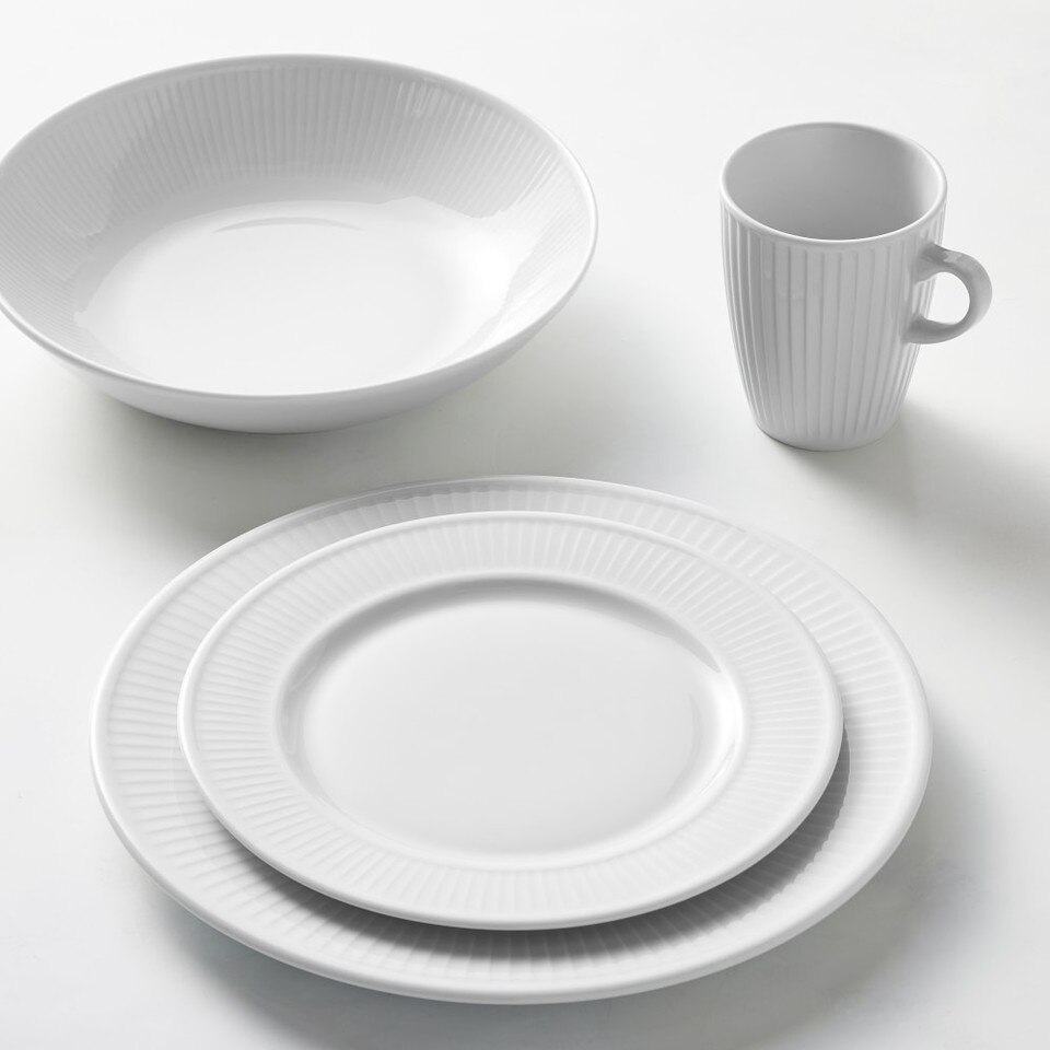 Pillivuyt Plisse Porcelain Mugs