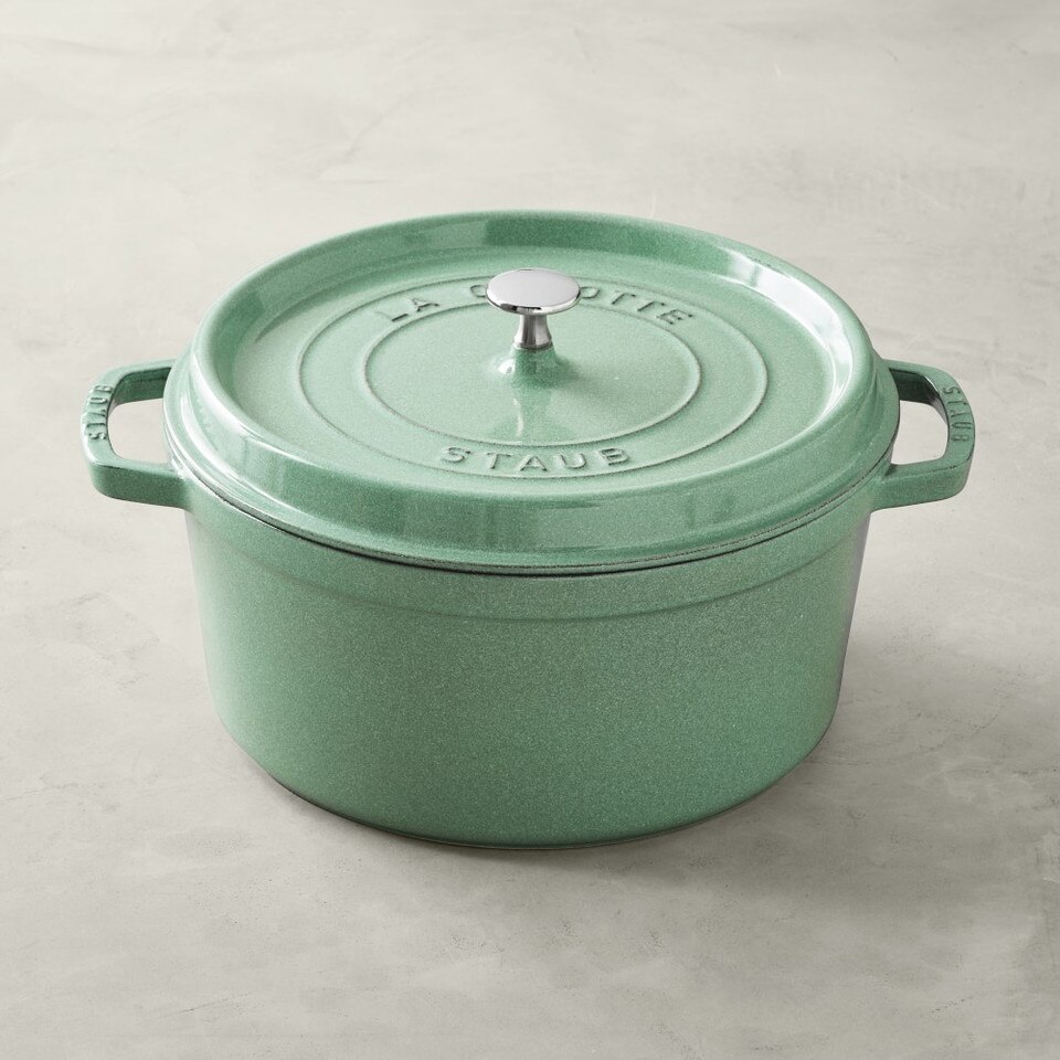 Staub Enamelled Cast Iron Round Dutch Oven