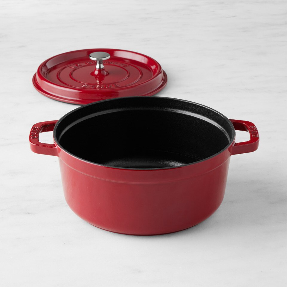 Staub Enamelled Cast Iron Round Dutch Oven