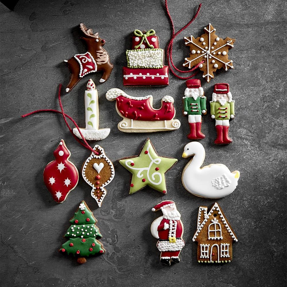 Williams Sonoma 'Twas the Night Christmas Cookie Cutter 26-Piece Set - Williams Sonoma Australia
