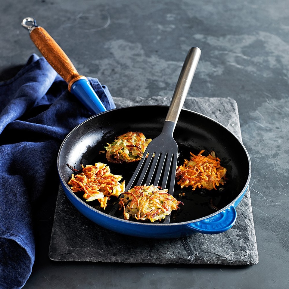 Williams Sonoma Nonstick Fish Spatula