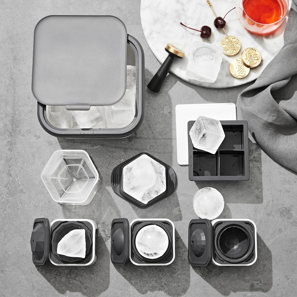 Williams Sonoma Sphere Ice Moulds, Set of 2