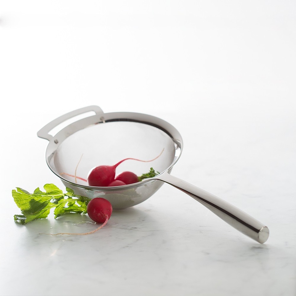 Williams Sonoma Stainless Steel Strainer