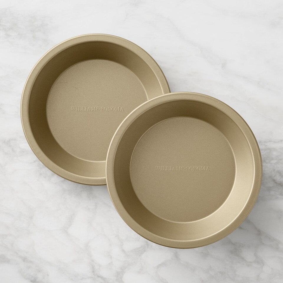 Williams Sonoma Goldtouch® Pro Pie Dish