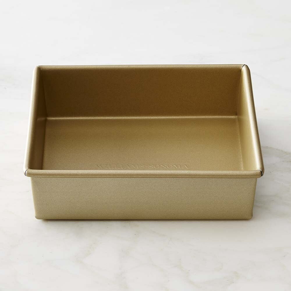 Williams Sonoma Goldtouch Pro Cake Pan