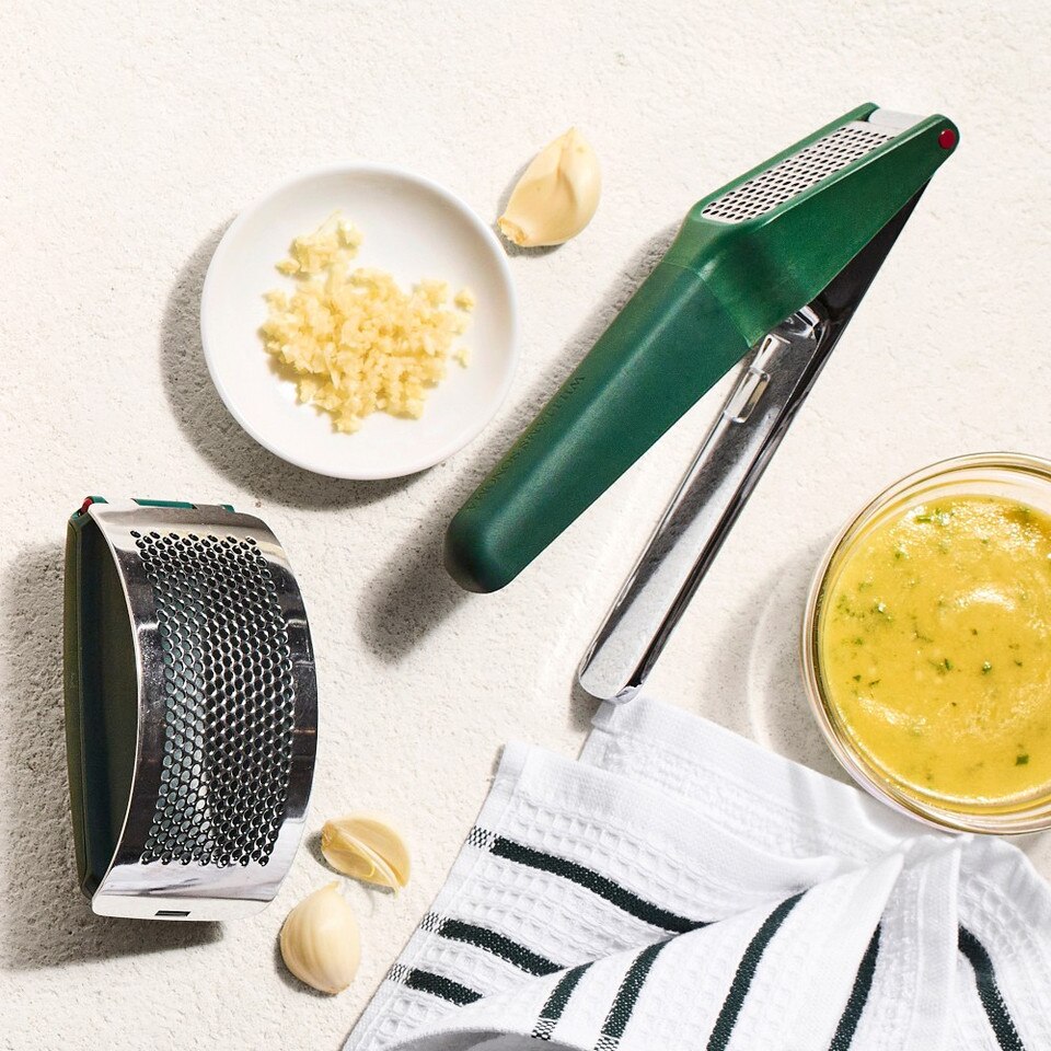 Williams Sonoma Ultimate XL Garlic Press