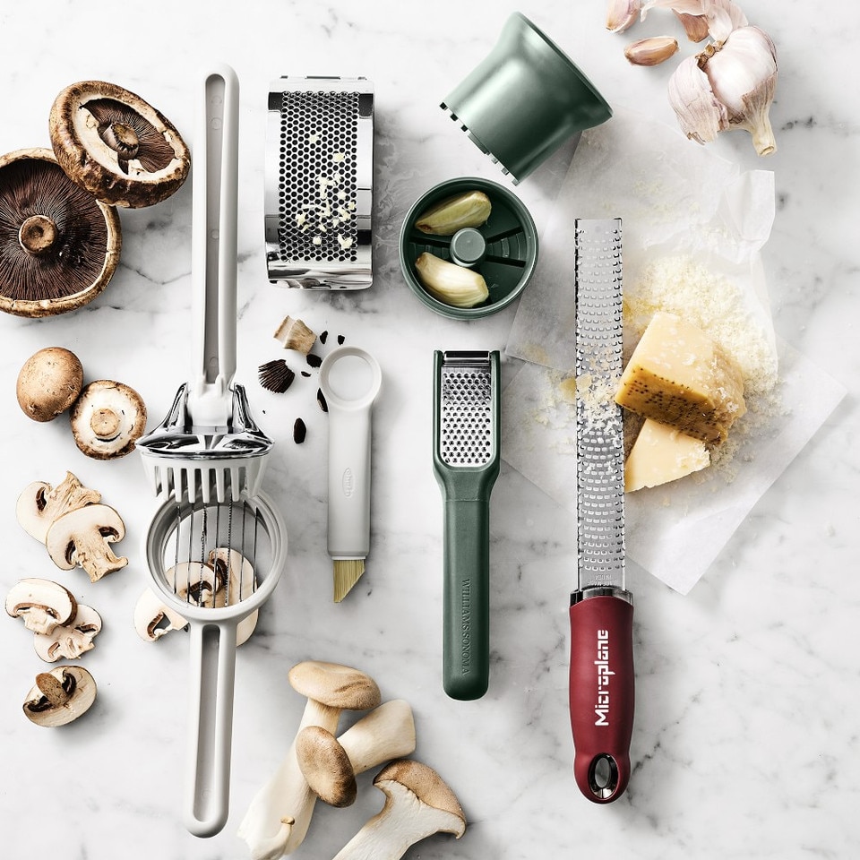 Williams Sonoma Ultimate XL Garlic Press